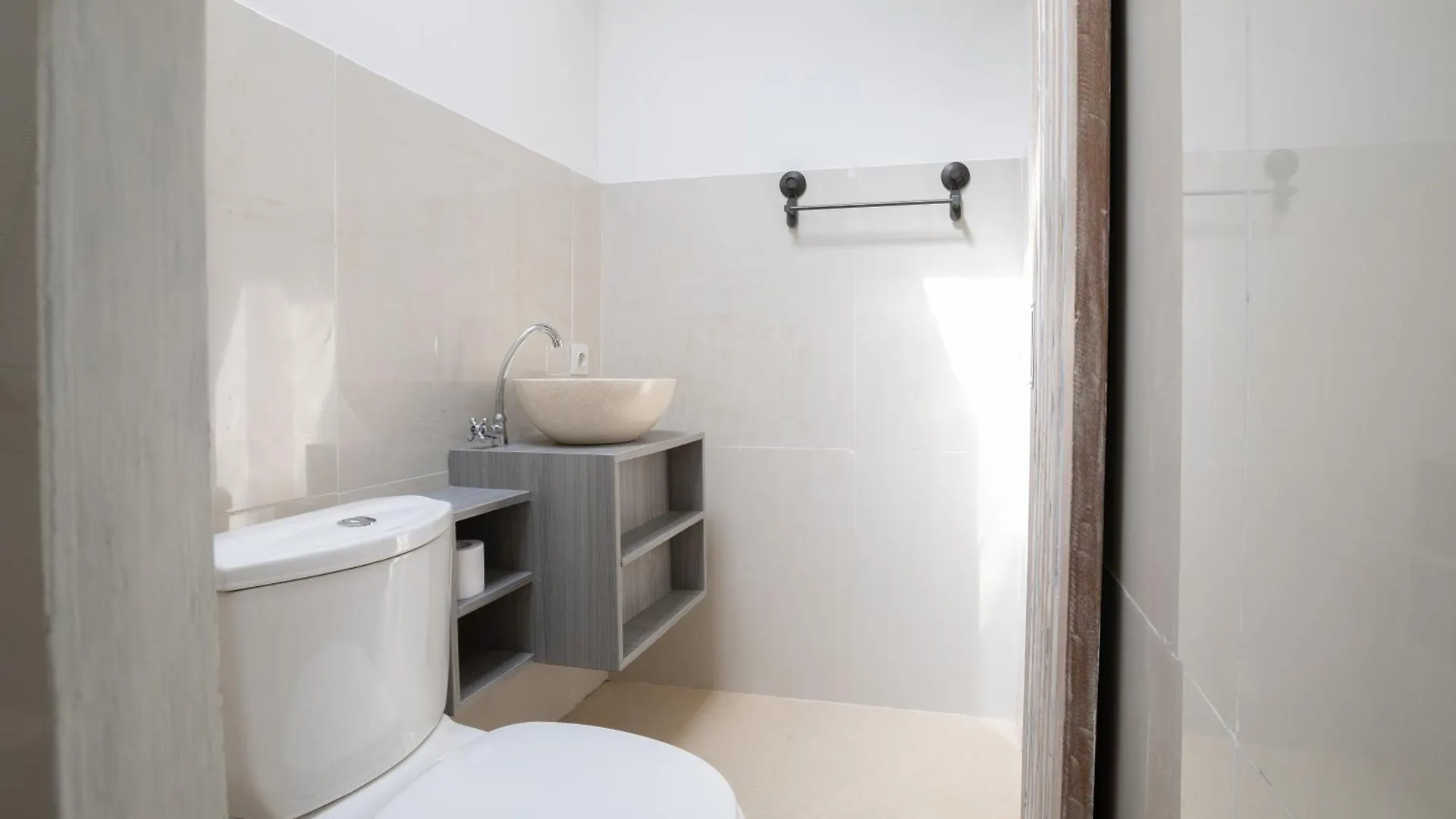 Home-Bience Hostel Uluwatu